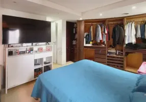 Foto 1 de Apartamento com 4 Quartos à venda, 130m² em Jardim São Pedro, Porto Alegre