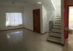 Foto 1 de Casa com 3 Quartos à venda, 119m² em Arujamérica, Arujá