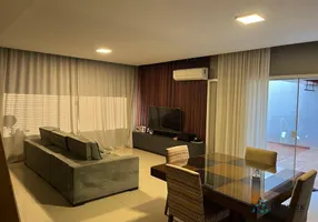 Foto 1 de Sobrado com 3 Quartos à venda, 190m² em Loteamento Chamonix, Londrina