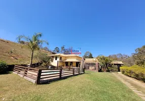 Foto 1 de Fazenda/Sítio com 4 Quartos à venda, 230m² em , Entre Rios de Minas