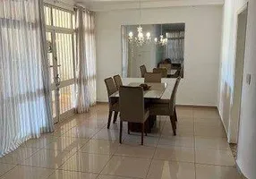 Foto 1 de Casa com 3 Quartos para alugar, 250m² em Ribeirânia, Ribeirão Preto