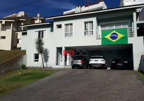 Foto 1 de Casa de Condomínio com 3 Quartos à venda, 285m² em Jardim Leika, Arujá