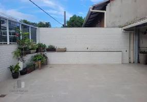 Foto 1 de Casa com 4 Quartos à venda, 380m² em Praia do Sua, Vitória