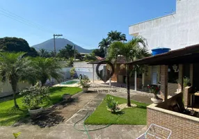 Foto 1 de Casa com 3 Quartos à venda, 300m² em Guaratiba, Rio de Janeiro
