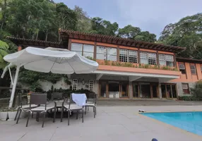 Foto 1 de Casa com 4 Quartos à venda, 500m² em Correas, Petrópolis