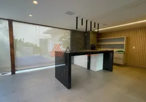 Foto 1 de Casa de Condomínio com 4 Quartos à venda, 225m² em São Joaquim, Franca