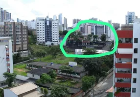 Foto 1 de Casa com 6 Quartos à venda, 596m² em Jardim Apipema, Salvador