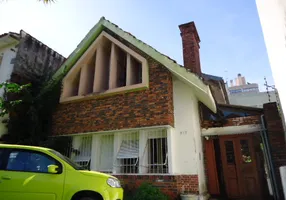 Foto 1 de Casa com 3 Quartos à venda, 157m² em Rio Branco, Porto Alegre