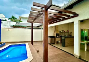Foto 1 de Casa de Condomínio com 5 Quartos à venda, 290m² em Residencial Granville, Goiânia