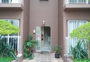 Foto 1 de Apartamento com 2 Quartos à venda, 51m² em Vila Veloso, Carapicuíba