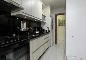 Foto 1 de Apartamento com 2 Quartos à venda, 62m² em Nossa Senhora do Rosário, São José