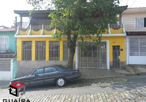Foto 1 de Sobrado com 3 Quartos à venda, 201m² em Vila Tibirica, Santo André