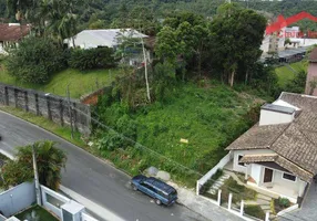 Foto 1 de Lote/Terreno à venda, 643m² em Glória, Joinville