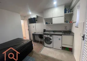 Foto 1 de Kitnet com 1 Quarto para alugar, 28m² em Jabaquara, São Paulo