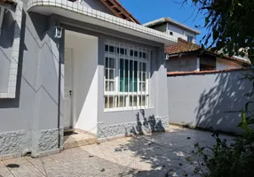 Foto 1 de Casa com 2 Quartos à venda, 186m² em Esplanada dos Barreiros, São Vicente