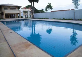 Foto 1 de Casa de Condomínio com 3 Quartos para alugar, 87m² em Lagoa Redonda, Fortaleza