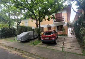 Foto 1 de Casa de Condomínio com 4 Quartos à venda, 300m² em Jardim Rosa Maria, São Paulo