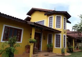 Foto 1 de Casa com 3 Quartos à venda, 1000m² em Vila Dom Pedro, Atibaia