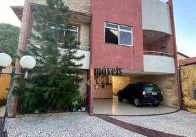 Foto 1 de Sobrado com 4 Quartos à venda, 240m² em Montese, Fortaleza