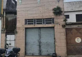 Foto 1 de Casa com 2 Quartos à venda, 150m² em Vila Matias, Santos