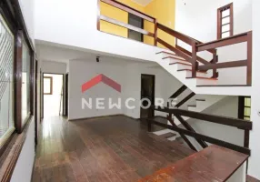 Foto 1 de Casa com 5 Quartos à venda, 278m² em Teresópolis, Porto Alegre