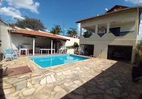 Foto 1 de Casa com 4 Quartos à venda, 327m² em Parque Santa Cecilia, Piracicaba