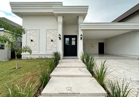 Foto 1 de Casa de Condomínio com 4 Quartos à venda, 237m² em Condomínio Residencial Florais dos Lagos , Cuiabá