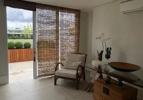 Foto 1 de Apartamento com 3 Quartos à venda, 373m² em Real Parque, São Paulo