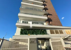 Foto 1 de Apartamento com 3 Quartos à venda, 107m² em Patronato, Santa Maria