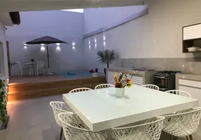 Foto 1 de Casa com 5 Quartos à venda, 400m² em Centro, Nova Iguaçu