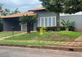 Foto 1 de Casa de Condomínio com 3 Quartos para alugar, 300m² em Parque Residencial Damha, São José do Rio Preto