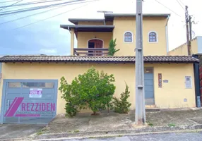 Foto 1 de Casa com 3 Quartos à venda, 320m² em Vila Guilherme, Francisco Morato