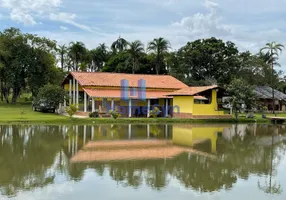 Foto 1 de Fazenda/Sítio com 4 Quartos à venda, 10m² em Centro, Silvânia