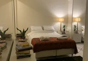 Foto 1 de Apartamento com 3 Quartos à venda, 145m² em Copacabana, Rio de Janeiro