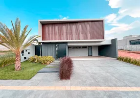 Foto 1 de Casa de Condomínio com 4 Quartos à venda, 375m² em Jardins Italia, Goiânia