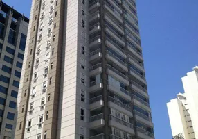 Foto 1 de Apartamento com 3 Quartos à venda, 181m² em Moema, São Paulo