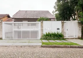 Foto 1 de Casa com 4 Quartos à venda, 450m² em Vila Assunção, Porto Alegre