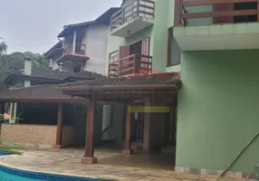 Foto 1 de Sobrado com 3 Quartos à venda, 300m² em Cumbari, Mairiporã