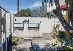 Foto 1 de Casa com 4 Quartos para alugar, 200m² em Varadouro, Olinda