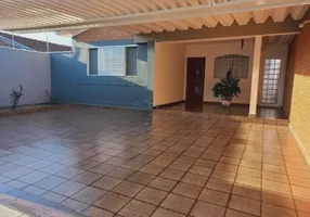 Foto 1 de Casa com 3 Quartos à venda, 194m² em Independência, Ribeirão Preto