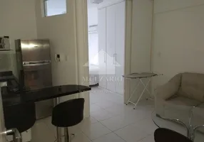 Foto 1 de Apartamento com 1 Quarto para alugar, 30m² em Centro, Taubaté