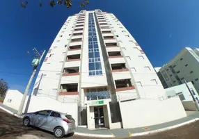 Foto 1 de Apartamento com 2 Quartos à venda, 68m² em Jardim Gibertoni, São Carlos