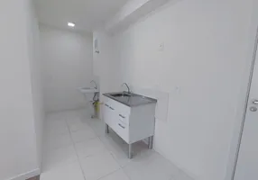 Foto 1 de Apartamento com 2 Quartos para alugar, 37m² em Vila Endres, Guarulhos