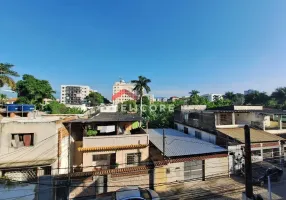 Foto 1 de Casa de Condomínio com 2 Quartos à venda, 480m² em Taquara, Rio de Janeiro