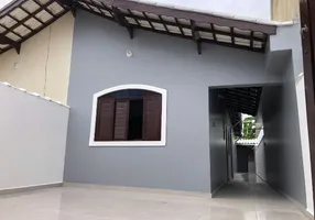 Foto 1 de Casa com 2 Quartos à venda, 250m² em Ivoty, Itanhaém