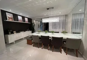 Foto 1 de Casa com 4 Quartos à venda, 340m² em Olímpico, São Caetano do Sul