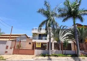 Foto 1 de Casa com 4 Quartos à venda, 285m² em Jardim Goiás, Goiânia