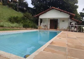 Foto 1 de Casa com 4 Quartos à venda, 215m² em Tijuca, Teresópolis