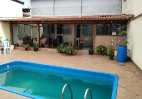 Foto 1 de Casa com 5 Quartos à venda, 219m² em Carlos Chagas, Juiz de Fora