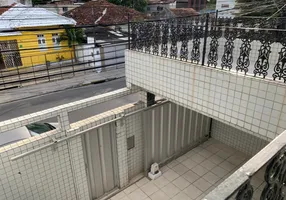 Foto 1 de Imóvel Comercial com 4 Quartos para alugar, 200m² em Pina, Recife